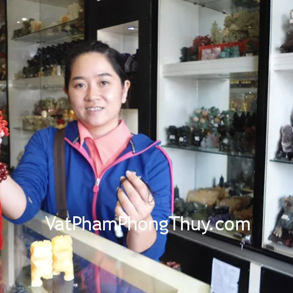 Chị Uyên - Khách hàng mua Dây chuyền hình hạt lạc S766