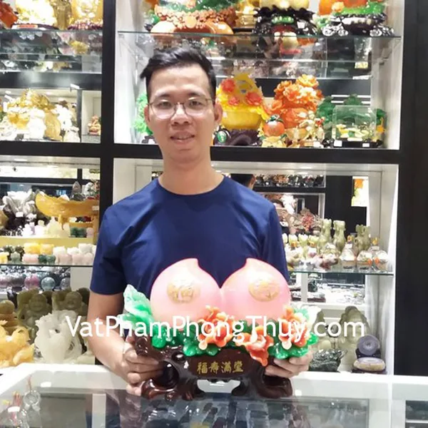 Anh Trị  - khách hàng mua tượng đào tiên C198A