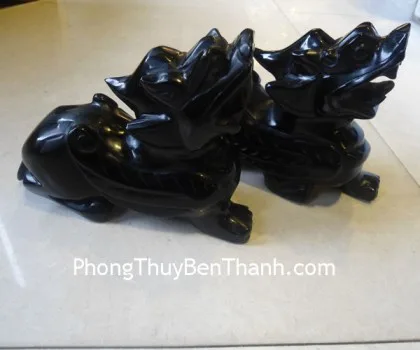 Tỳ Hưu đá Hắc Ngà lớn DT157