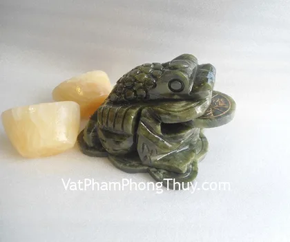 Thiềm thừ xoay tài phú liên niên vàng FY052