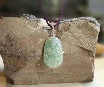 Phật bản mệnh Phỉ Thúy xanh đậm sắc sảo A+ nhỏ (Mùi + Thân) - Như Lai Đại Nhật S6865-6