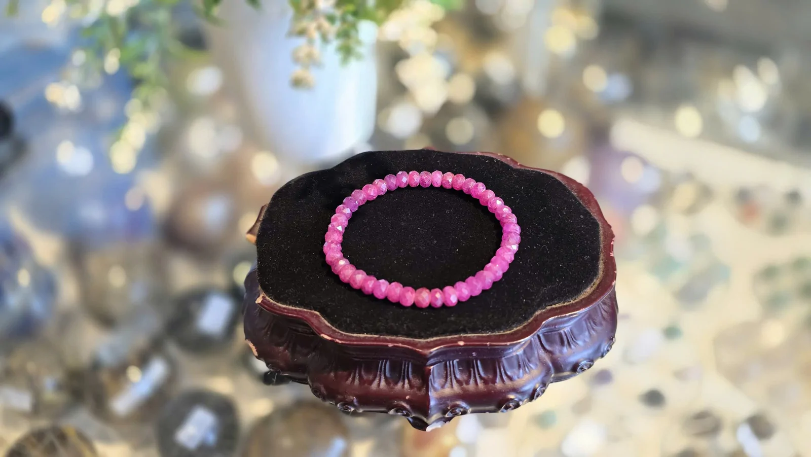 Vòng tay Ruby (hồng bảo hạt mài vát) 42 hạt - 14.7g S879-S3-13671