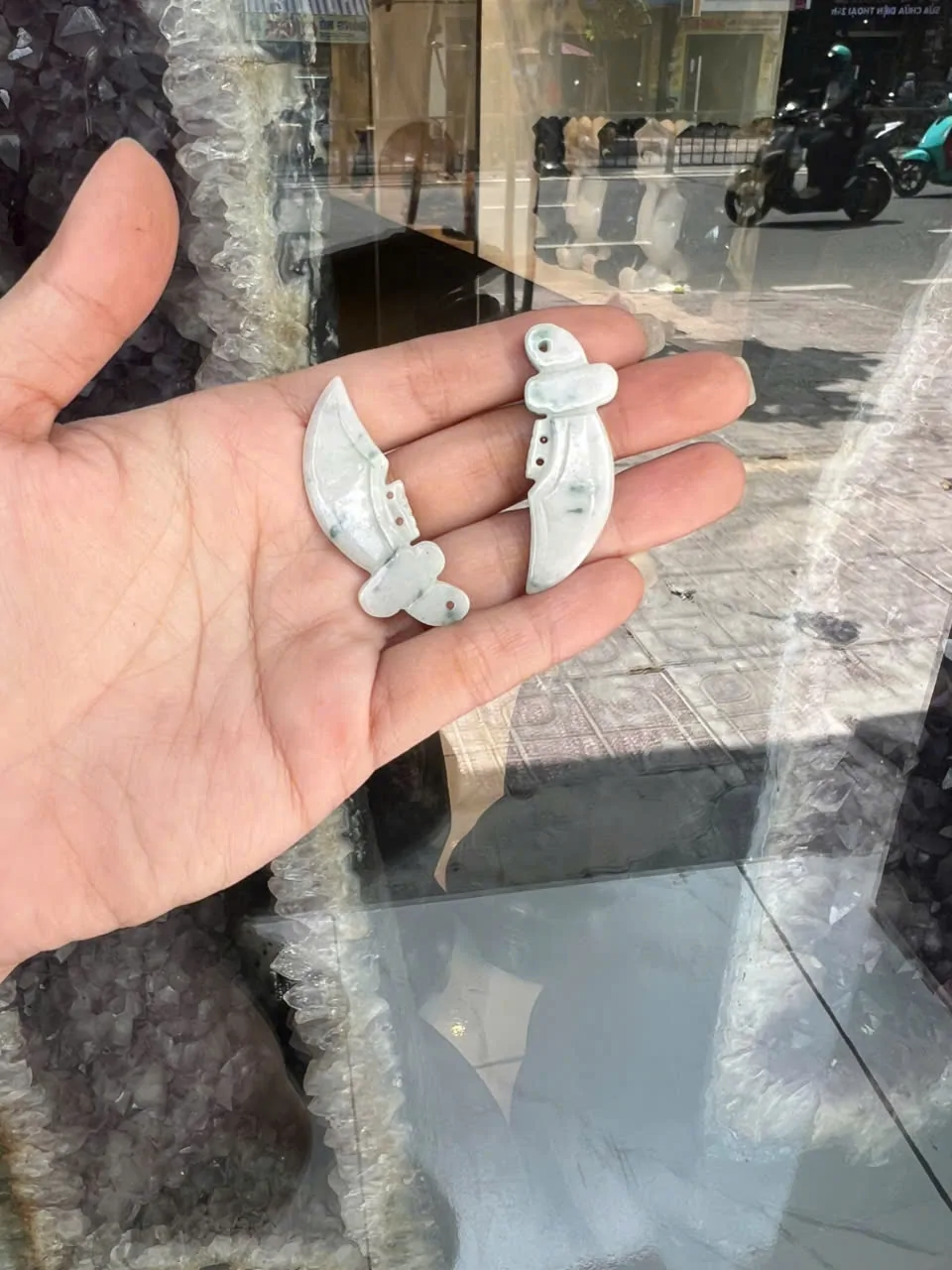 Kiếm đeo cổ ngọc Phỉ Thúy S720