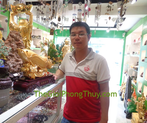 Anh Tuấn - khách hàng mua Tượng cá kim long vàng FH289G