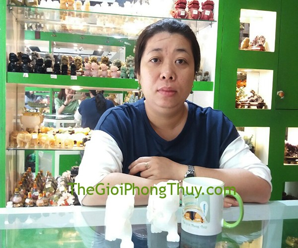 Chị Hoàng - Khách hàng mua Tỳ hưu bạch ngọc cõng như ý trung FHM006