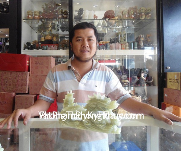 Anh Trường - Khách hàng mua Rồng Cẩm Thạch nằm lớn N076