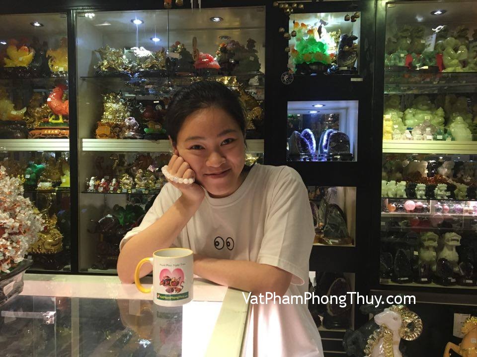 Chị Phương - khách hàng mua chuỗi đá mặt trăng A+ S6358-S5-3528