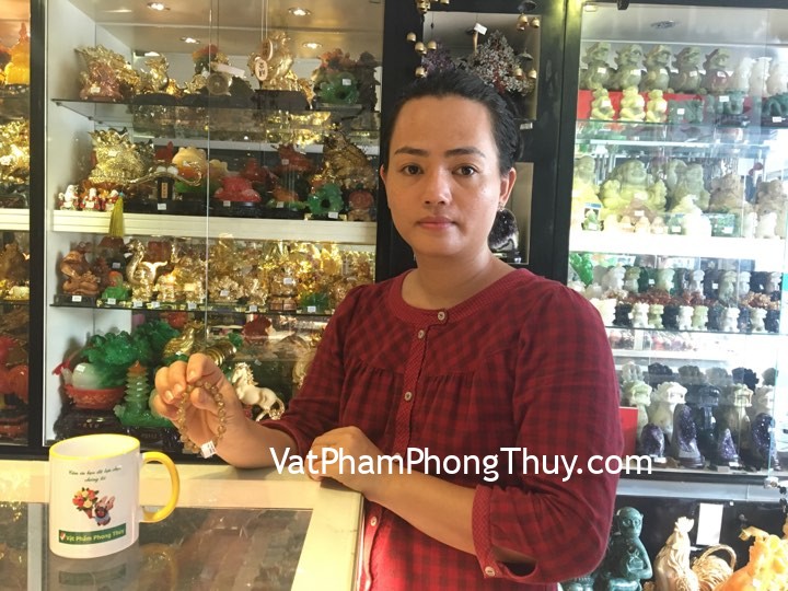 Chị Tuyền - khách hàng mua chuỗi thạch anh tóc vàng tươi Uruguay A+++ S6366-S5-4022