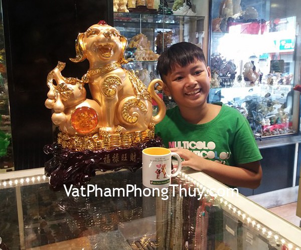 Em Thắng - Khách hàng mua Tượng Chó vàng đạp hồ lô lớn C005A