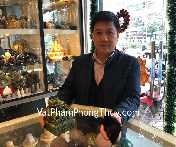 Anh Minh - khách hàng mua ấn rồng lam ngọc GM181